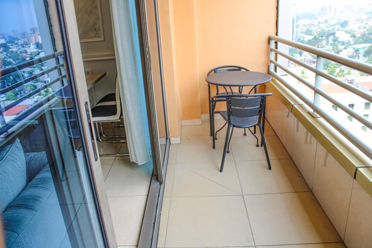 Residence Le Carat Bonapriso Duala Zewnętrze zdjęcie